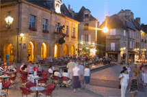 THEATRE: Sarlat pourrait s'offrir Donogoo-Tonka de Jules Romains