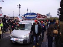 Les syndicats mobilisent à Bordeaux: les Aquitains par milliers dans la rue