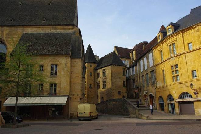 Sarlat. Hôtel Plamont (Ph Paysud)