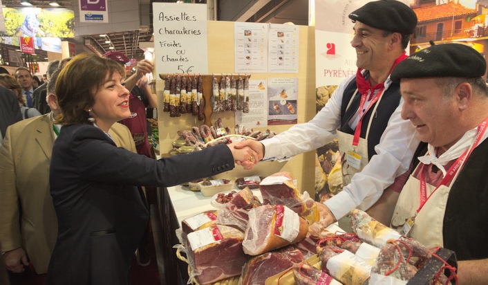 Carole Delga parle agriculture au Salon