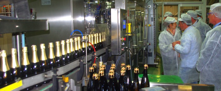 Des chaînes automatisées (ph Paysud) Des chaînes automatisées (ph Paysud)