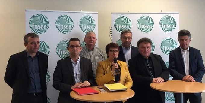 Le    nouveau bureau de la FNSEA autour de Christiane Lambert (ph FNSEA)