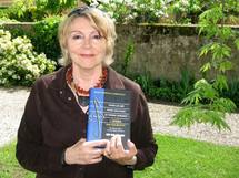 Michèle Lhopiteau-Dorfeuille cultive les chants du monde... en Périgord Michèle Lhopiteau-Dorfeuille cultive les chants du monde... en Périgord