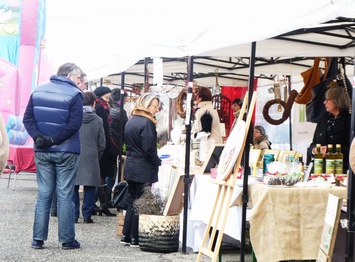 Un deuxième marché de Noël bio à Nérigean (33)