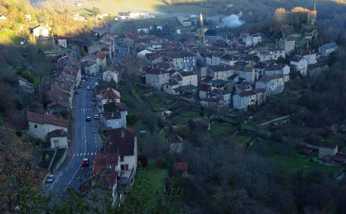 Mon village demain  veut regrouper les  forces vives de la ruralité