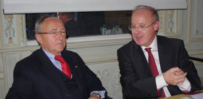 Dominique Schmitt, préfet de Région, et Georges Haushalter (Ph Paysud) Dominique Schmitt, préfet de Région, et Georges Haushalter (Ph Paysud)