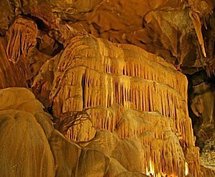 Regard printanier sur la préhistoire avec les grottes d'Isturitz et Oxocelhaya Regard printanier sur la préhistoire avec les grottes d'Isturitz et Oxocelhaya