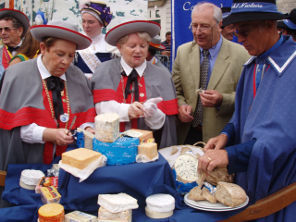  Le bleu d'Auvergne en fête à Riom-ès-Montagnes