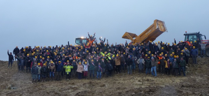 Fin janvier agriculteurs et élus avaient défendu l'ouvrage (ph Coordination)