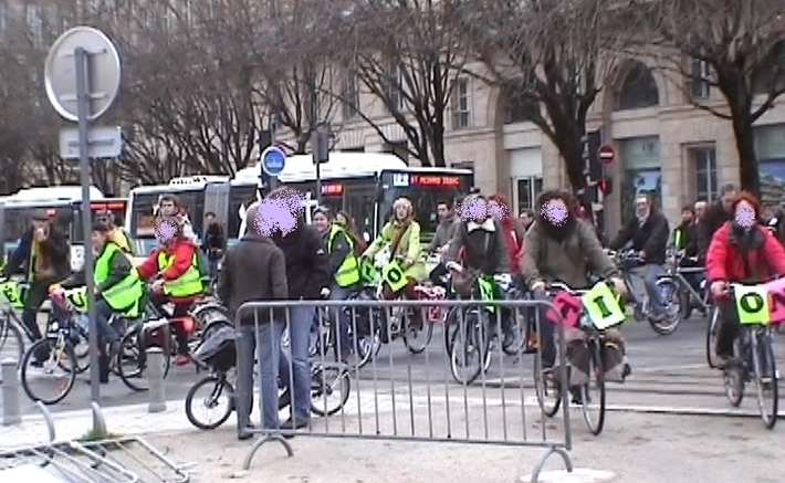 Le vélo pour l"ibérer l'énergie" à Bordeaux (Ph Paysud)