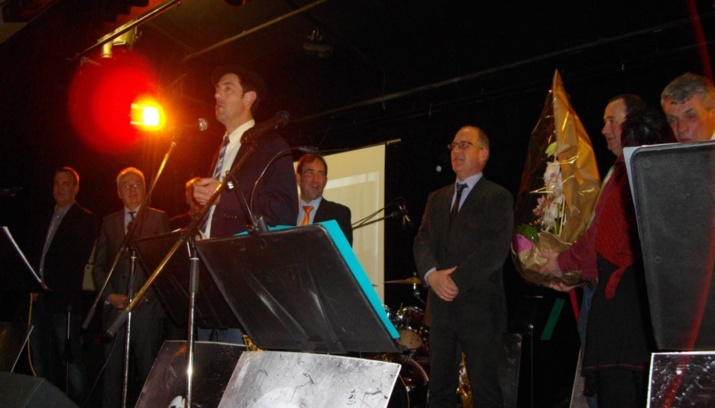 L'heure des discours (ph Paysud) L'heure des discours (ph Paysud)