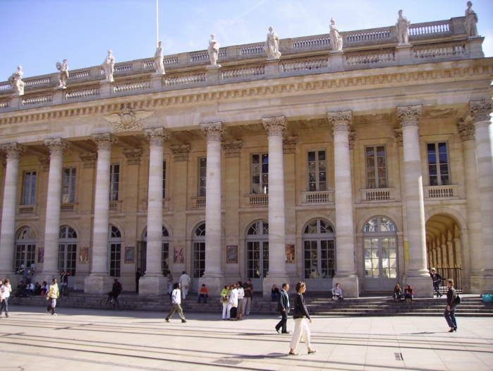 Spectacles menacés à Bordeaux:un appel de la direction de l'Opéra National