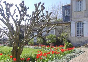 Ces châteaux qui proposent une course aux œufs de Pâques