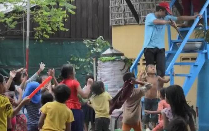 Des bénévoles aquitains s'engagent dans une ONG  afin d'aider les jeunes cambodgiens