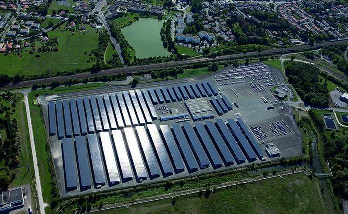 La SNCF et STVA inaugurent une plateforme photovoltaïque à Bassens (Gironde)