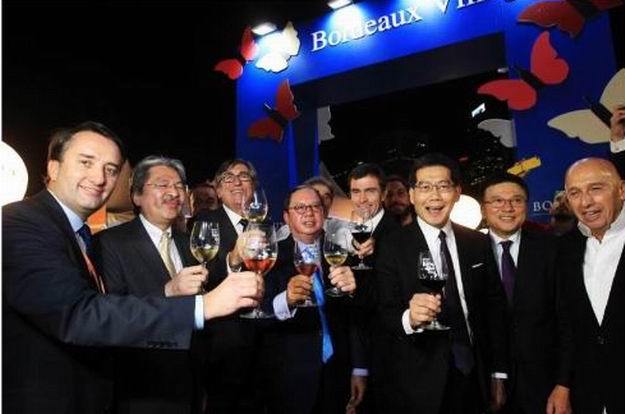 Les vins de Bordeaux séduisent Hong Kong