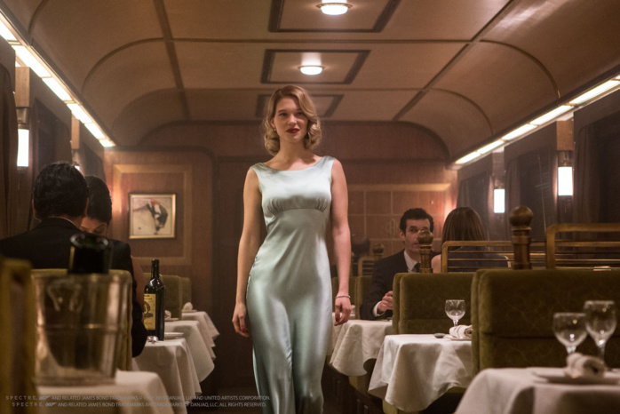 Le nouveau James Bond: Château Angélus dans l'action