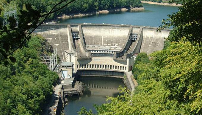 L'Etat et EDF vont-ils laisser filer les barrages hydroélectriques?