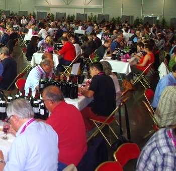 Concours des vins à Bordeaux (ph Paysud)