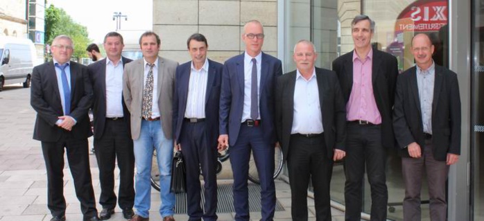 Une nouvelle équipe de direction à la chambre régionale d'agriculture ALPC Une nouvelle équipe de direction à la chambre régionale d'agriculture ALPC