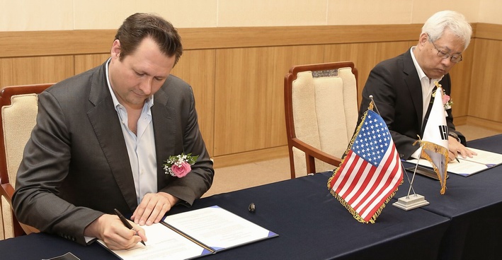 La signature de l'accord en Corée (DR)