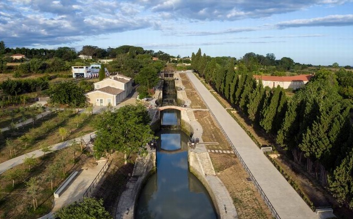 Le canal à Fonseranes (Hérault)-ph Nicolas Castets-