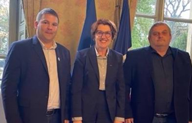 La ministre avait également reçu les représentants de la FNPL à propos du dossier Lactalis (DR) La ministre avait également reçu les représentants de la FNPL à propos du dossier Lactalis (DR)