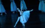 Une étoile venue de Russie dans Giselle sur la scène du Grand Théâtre de Bordeaux Une étoile venue de Russie dans Giselle sur la scène du Grand Théâtre de Bordeaux