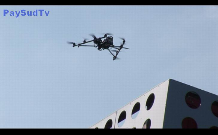 Drones à tout faire à Bordeaux (vidéo)