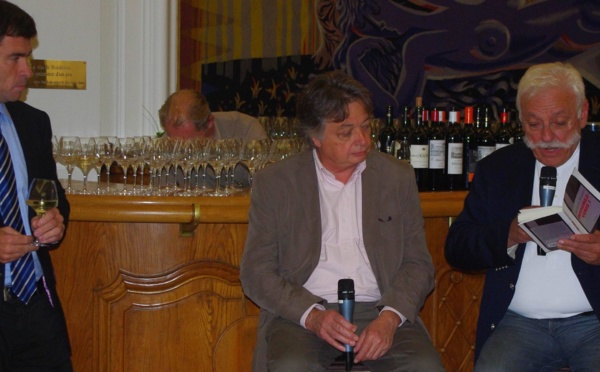 Jacques Dupont à Bordeaux:le plaidoyer d'un ardent défenseur du vin
